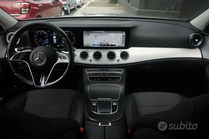 Mercedes-Benz E-Class 2022 photo 2