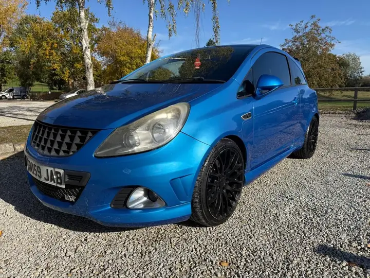 Vauxhall Corsa 2009 photo 3