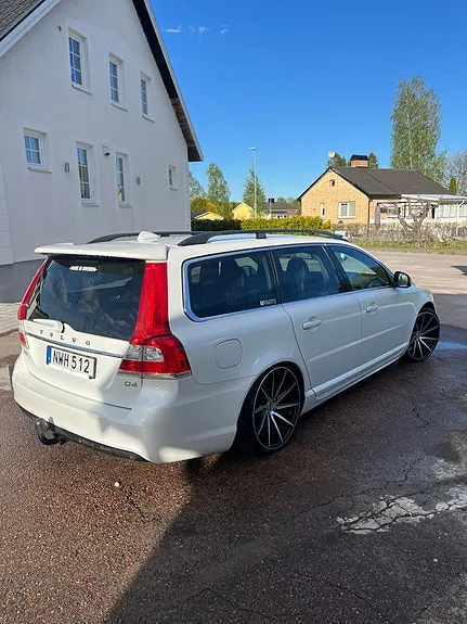 Volvo V70 2014 photo 4