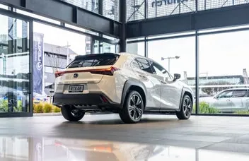 Lexus Ux 300H 2026 photo 4