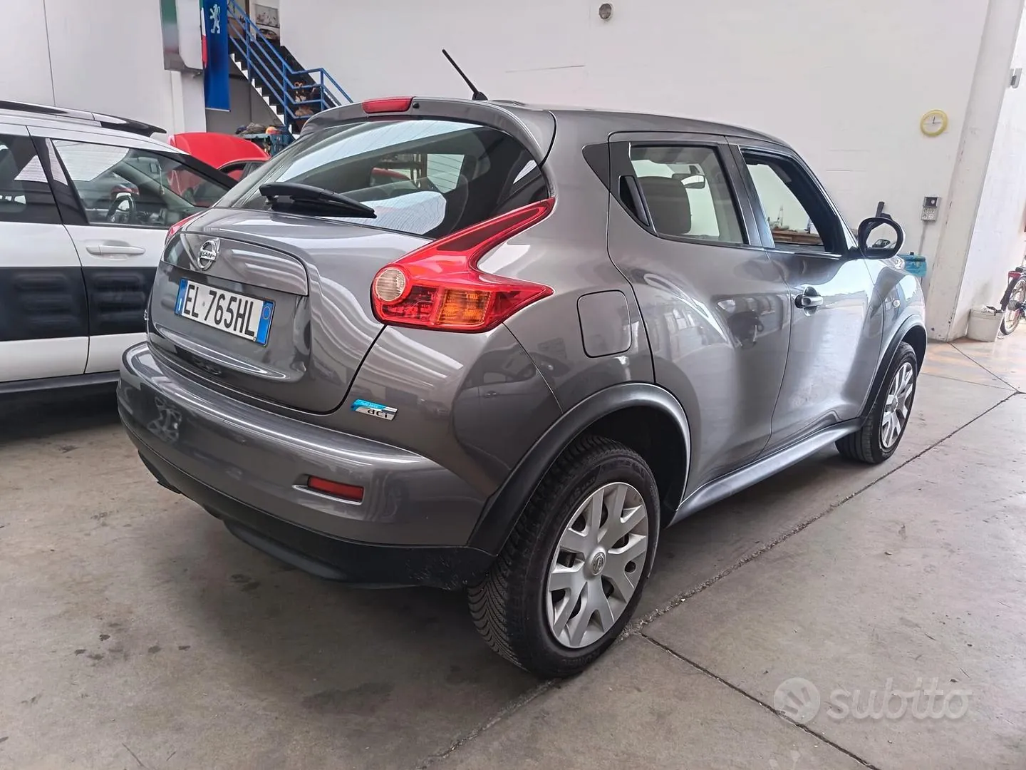 Nissan Juke 2012 photo 4