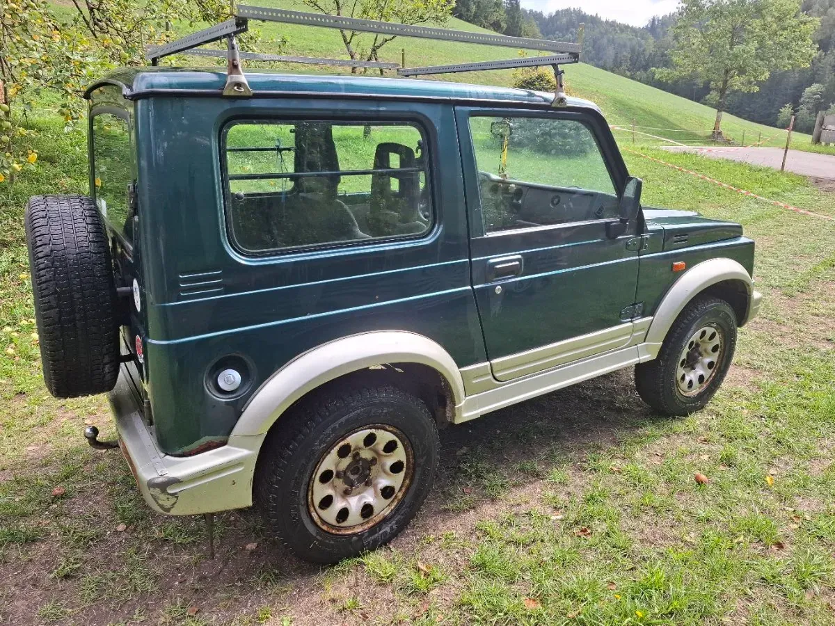 Suzuki Samurai 2000 photo 3