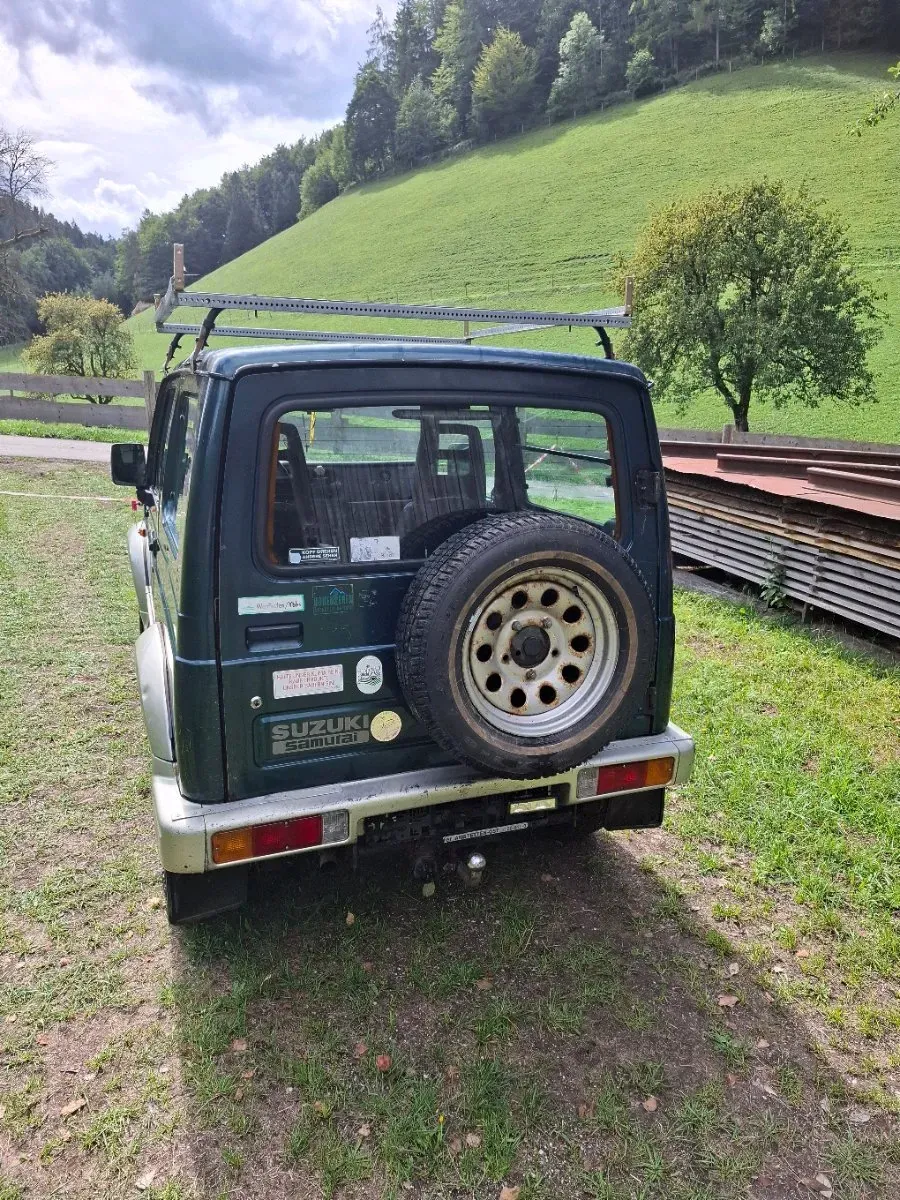 Suzuki Samurai 2000 photo 2