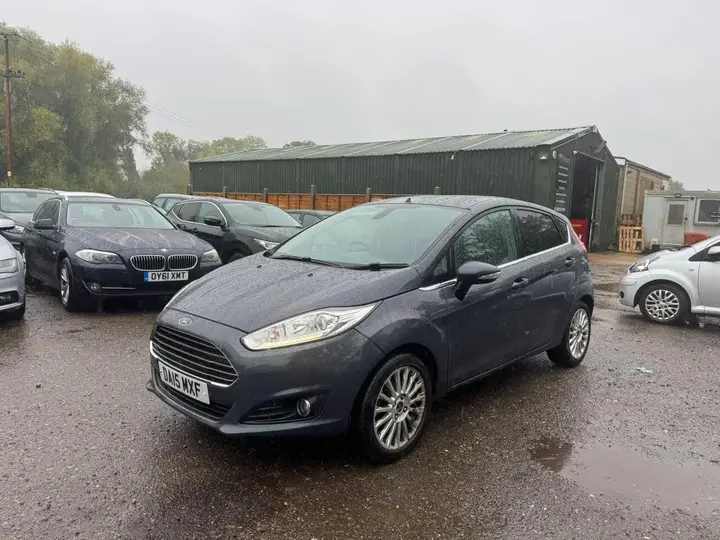 Ford Fiesta 2015 photo 4