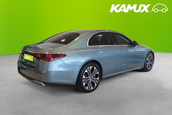 Mercedes-Benz E300 E 2025 photo 4