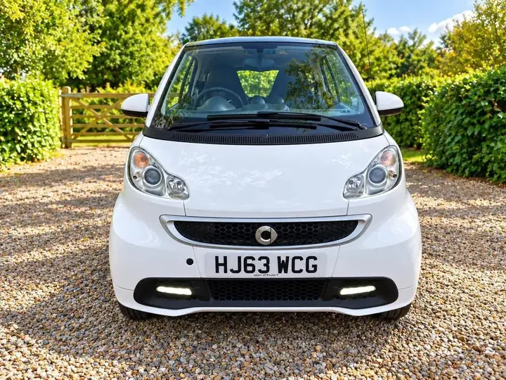 Smart Fortwo 2013 photo 2