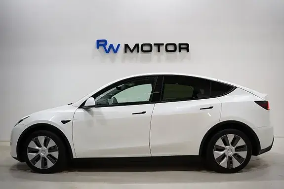 Tesla Model Y 2024 photo 5