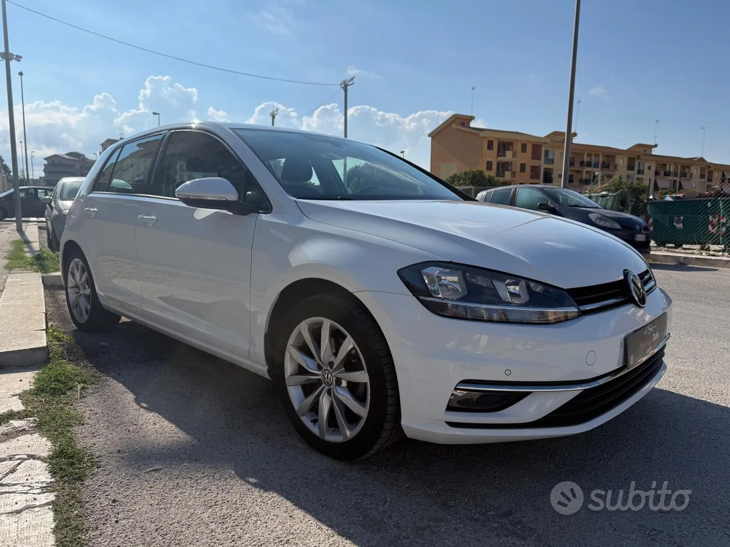 Volkswagen Golf 2017 photo 2