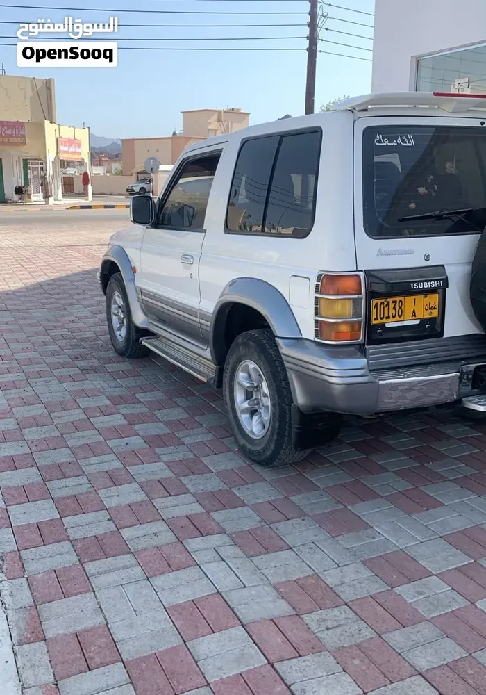 Mitsubishi Pajero 1995 photo 3