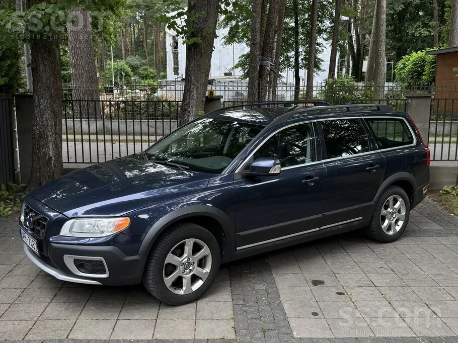 Volvo Xc70 2010 photo 3