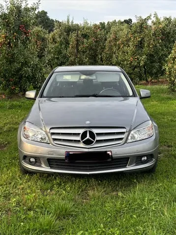 Mercedes-Benz 180D