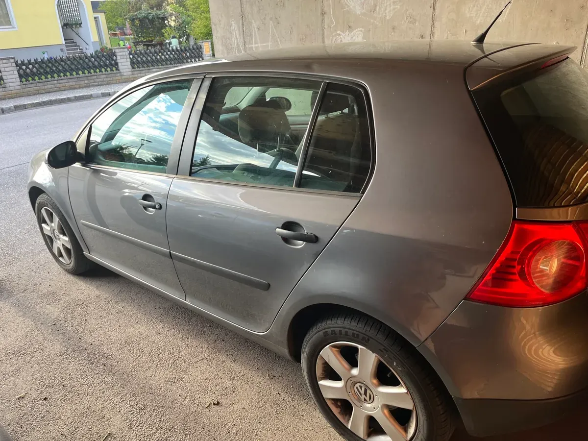 Volkswagen Golf 2006 photo 3