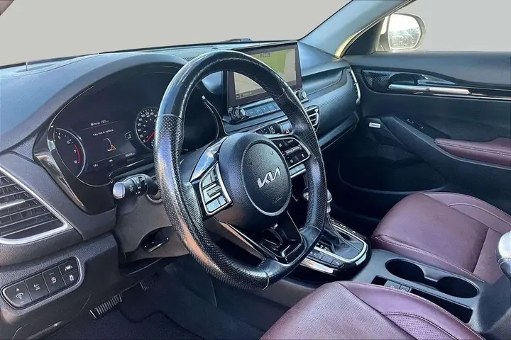 Kia Seltos 2022 photo 2
