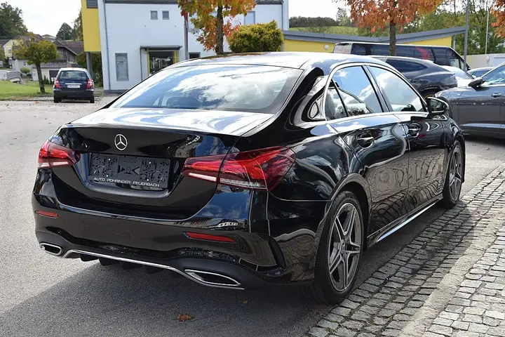 Mercedes-Benz A-Class 2022 photo 3