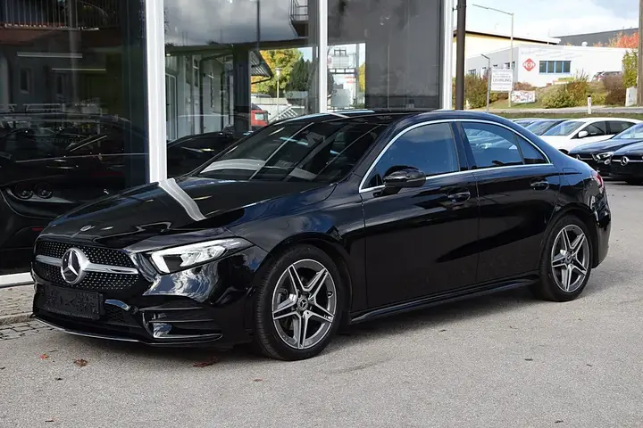 Mercedes-Benz A-Class 2022 photo 2