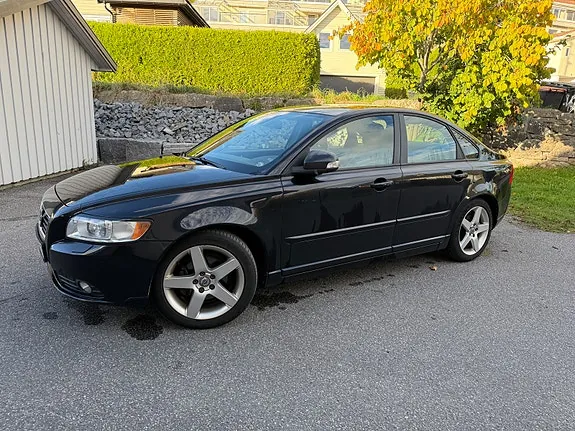 Volvo S40 2011 photo 3