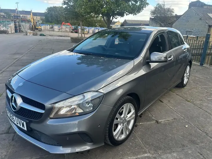 Mercedes-Benz A-Class 2016 photo 4