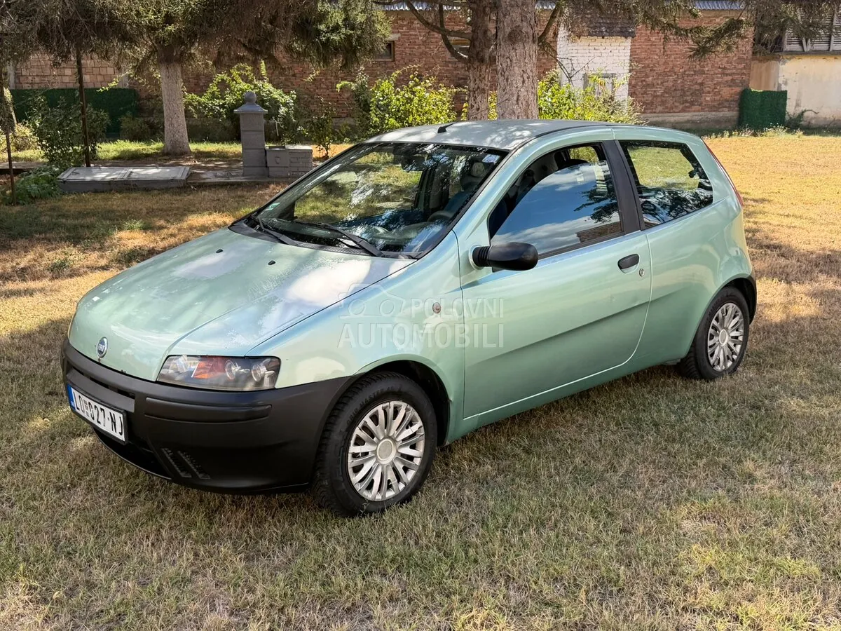 Fiat Punto 2001 photo 2