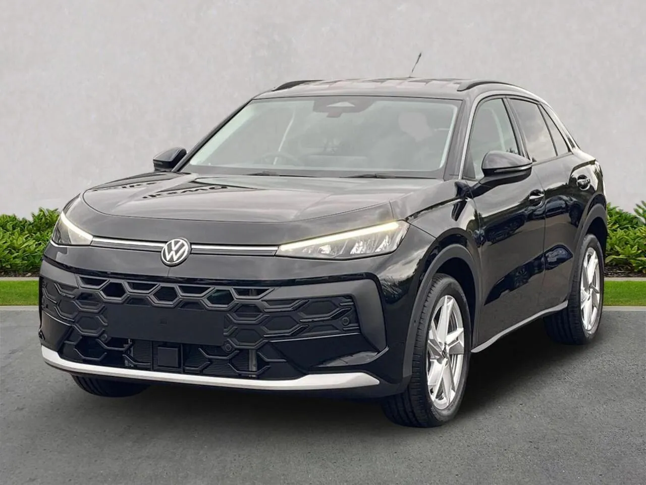 Volkswagen T-Roc photo 3