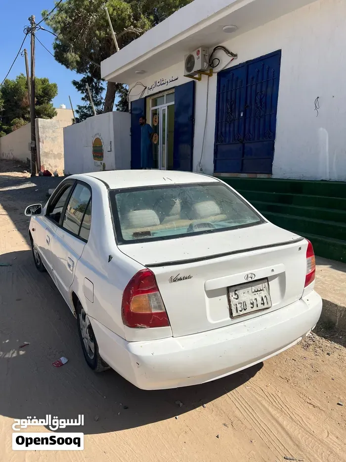 Hyundai Verna 2003 photo 4