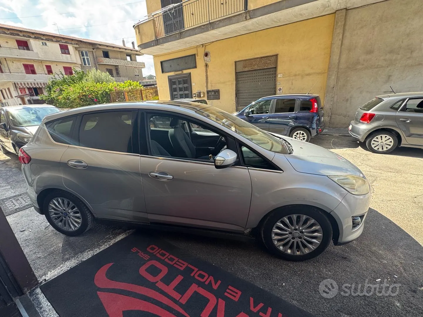 Ford C-Max 2011 photo 5