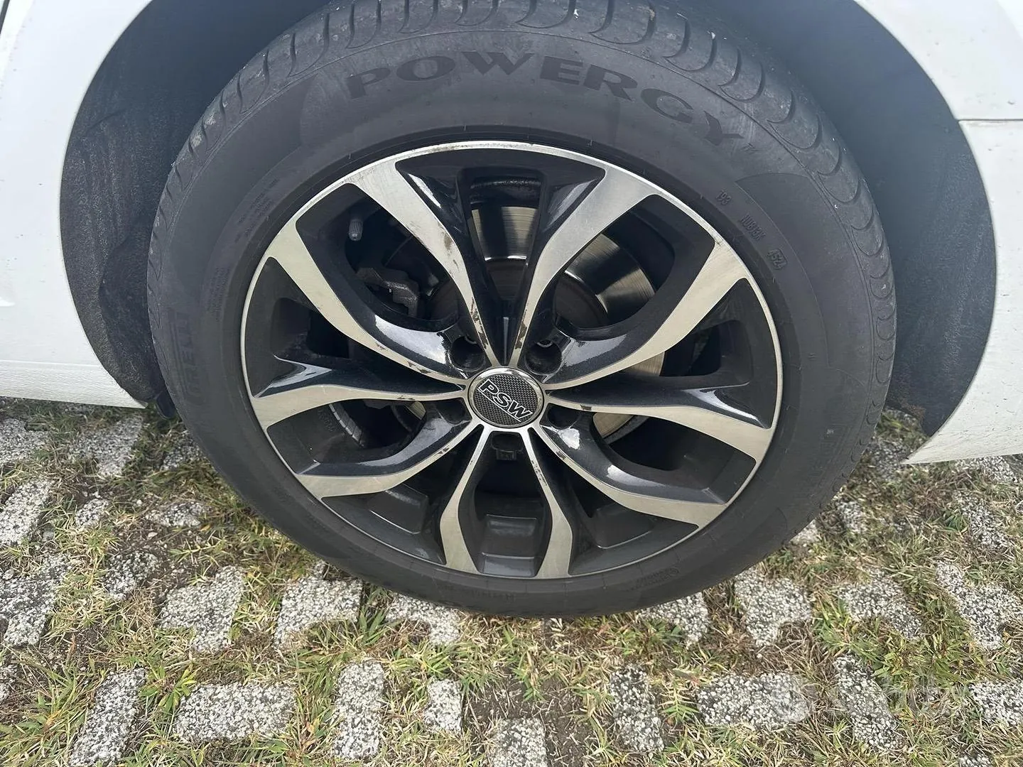 Audi A4 Avant 2016 photo 3