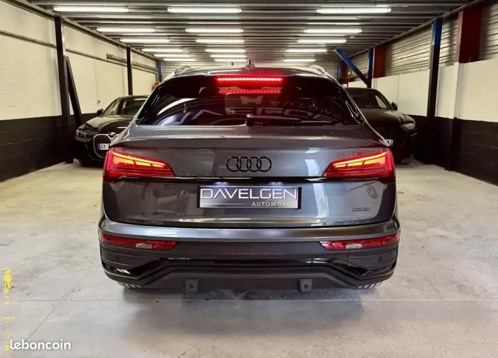 Audi Q5 2023 photo 5