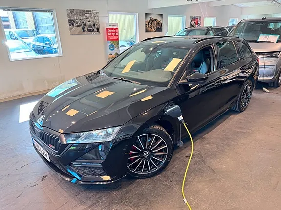 Skoda Octavia 2021 photo 2