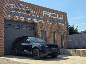 Land Rover Range Rover Velar 2024 photo 3