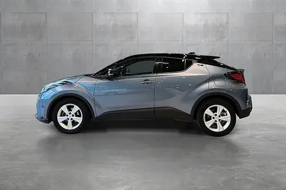 Toyota C-Hr 2024 photo 2