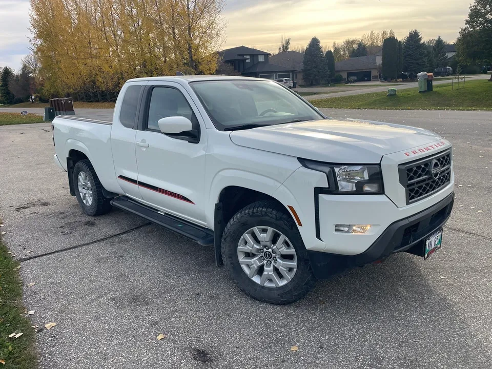 Nissan Frontier 2022 photo 2