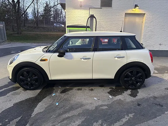 Mini One 2015 photo 3