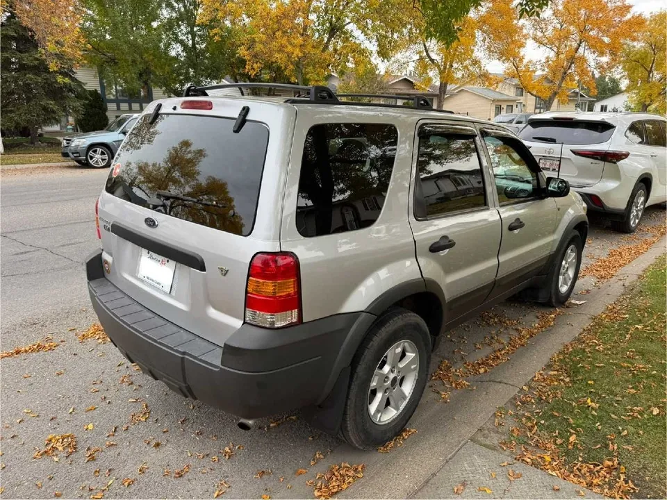 Ford Escape 2005 photo 4