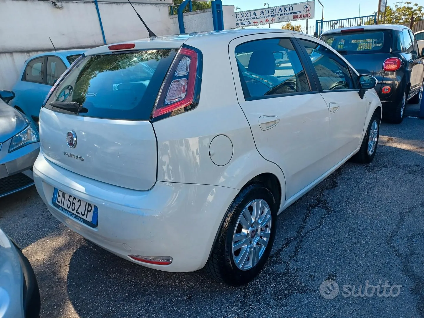 Fiat Punto Evo 2012 photo 4