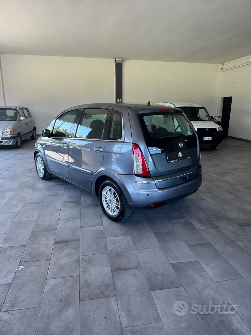 Lancia Musa 2010 photo 2
