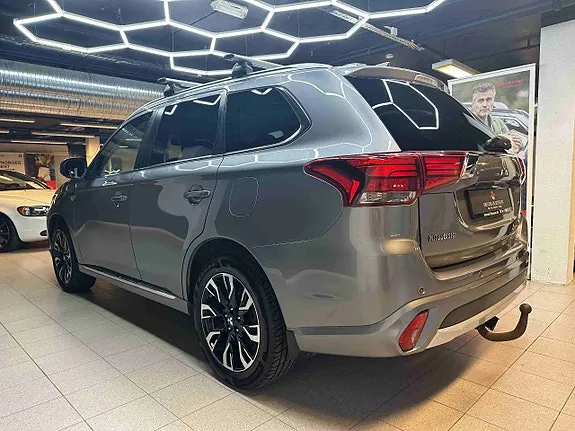 Mitsubishi Outlander 2018 photo 4