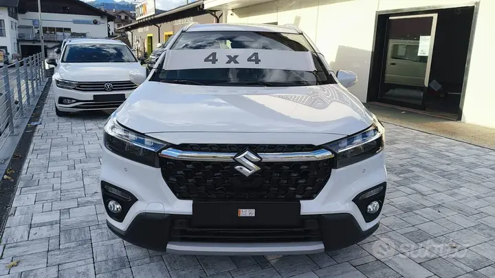 Suzuki S-Cross photo 2