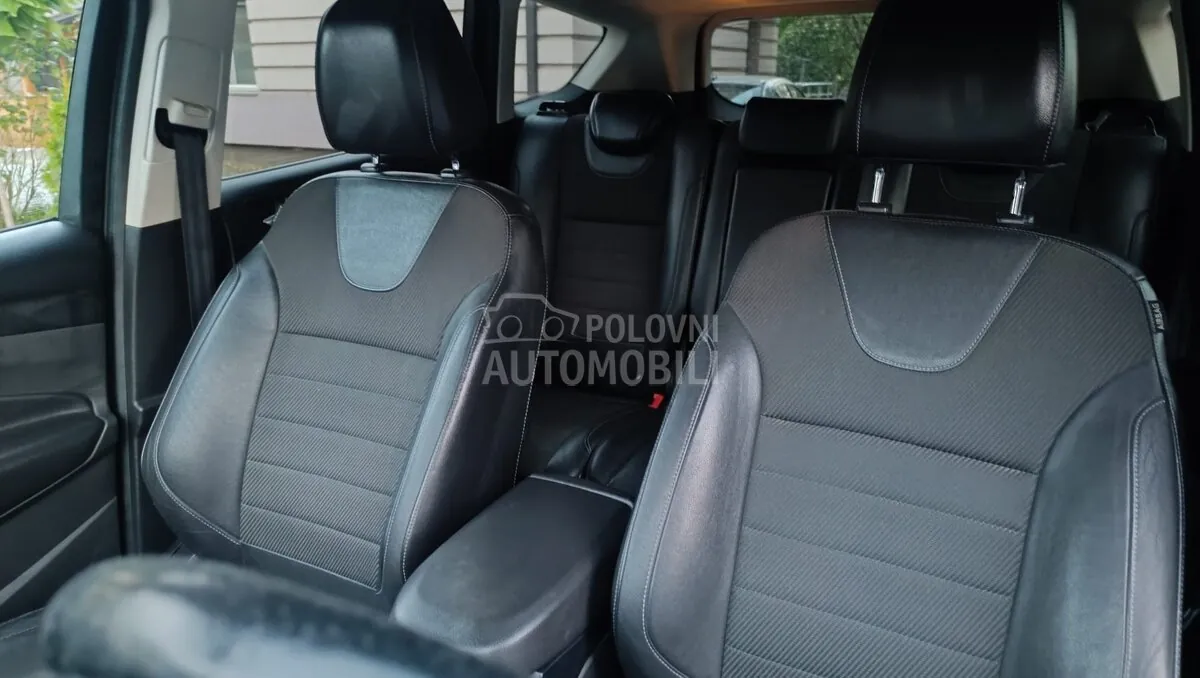 Ford Kuga 2014 photo 3