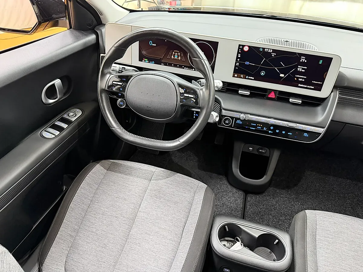 Hyundai Ioniq 5 2022 photo 2