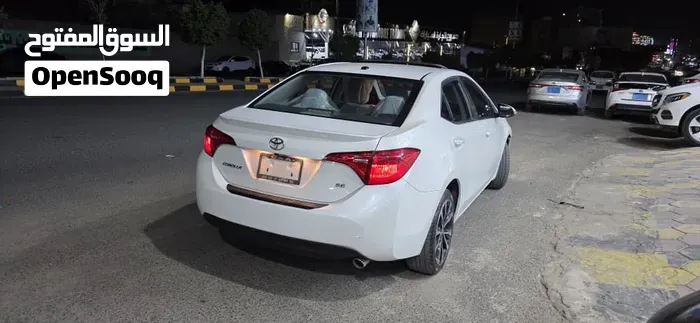 Toyota Corolla 2018 photo 2