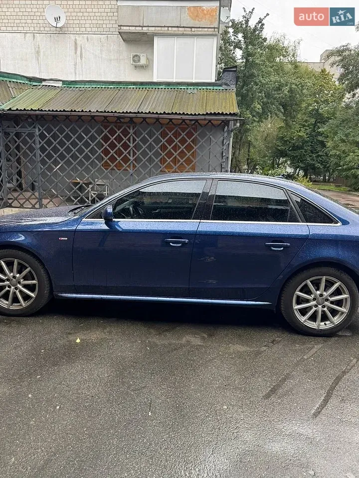 Audi A4 2014 photo 5
