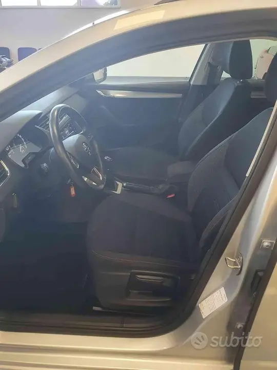 Skoda Octavia 2018 photo 5