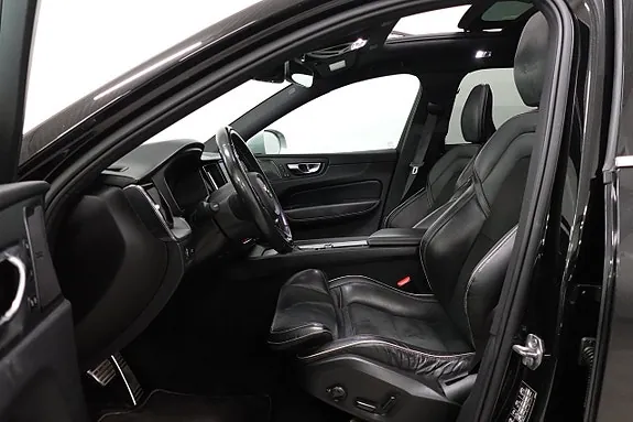 Volvo Xc60 2019 photo 4