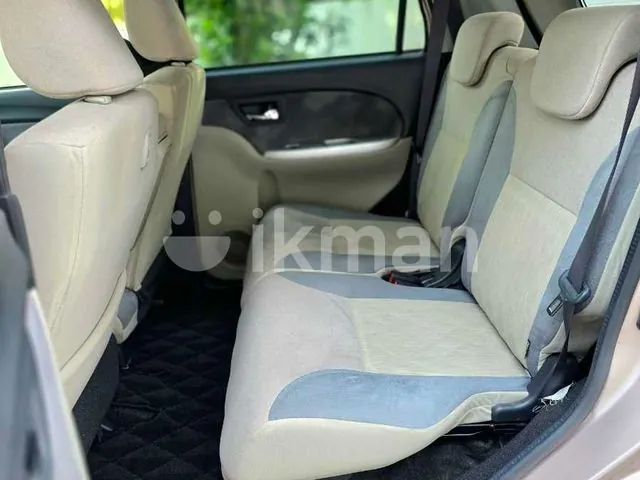 Toyota Pixis 2019 photo 5