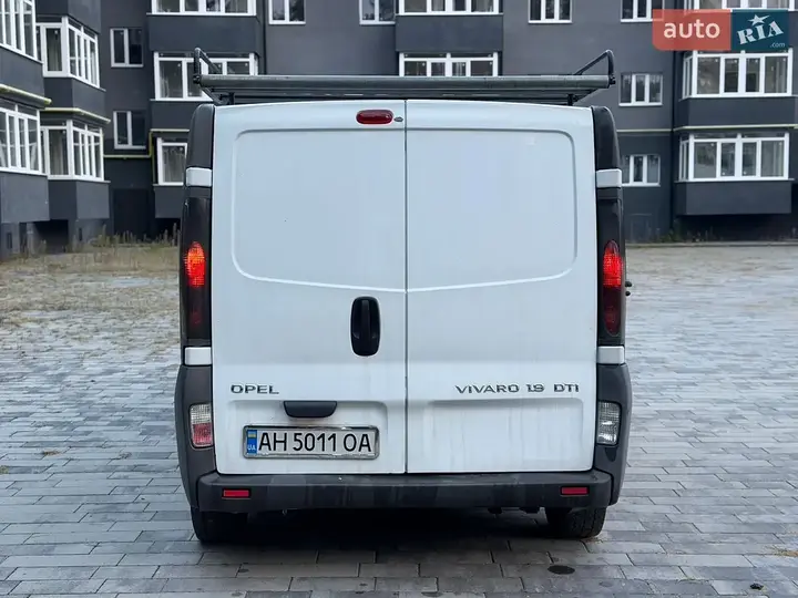 Opel Vivaro 2005 photo 5