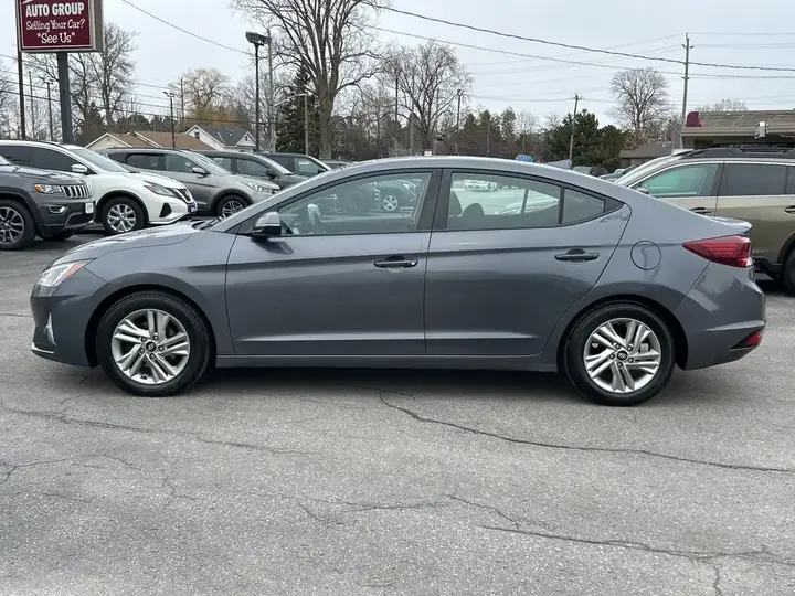 Hyundai Elantra 2020 photo 2