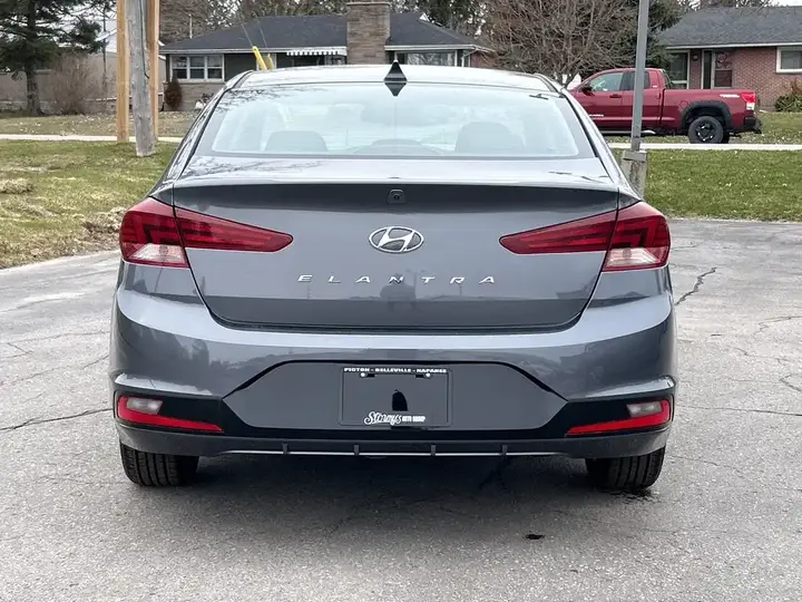 Hyundai Elantra 2020 photo 4