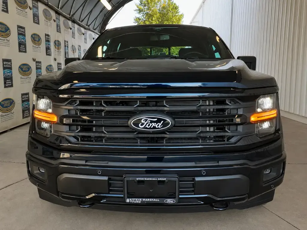 Ford F-150 2026 photo 3