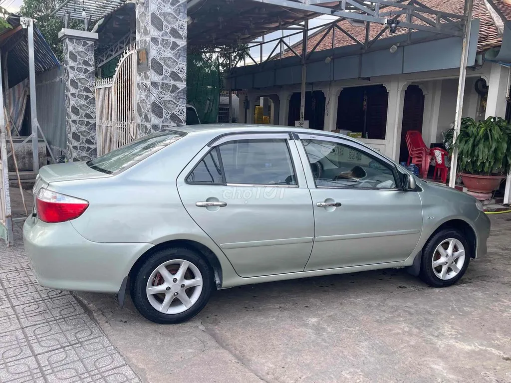 Toyota Vios 2003 photo 4