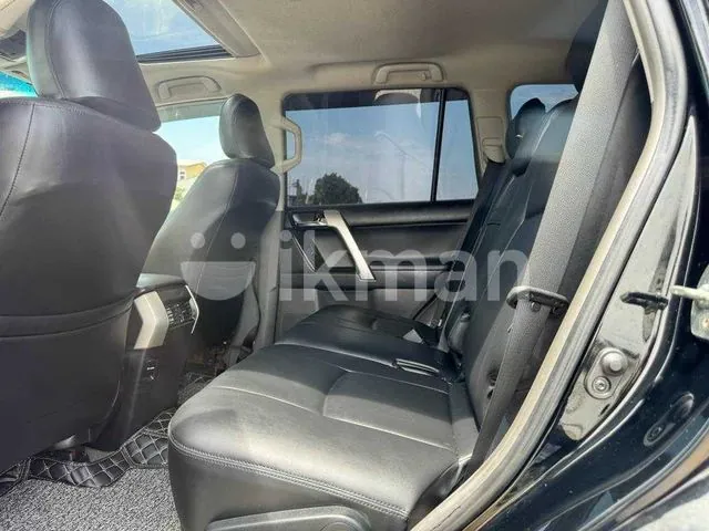 Toyota Land Cruiser Prado 2013 photo 4